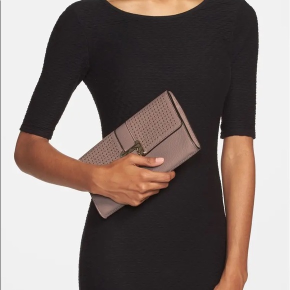 NWT Rebecca Minkoff coco stud large clutch - Picture 6 of 6